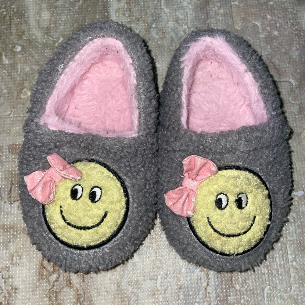 Gray and Pink Smiley Face Slippers